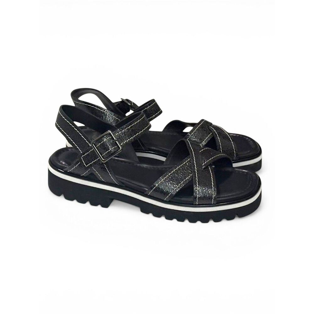 DONALD PLINER Pyper Pebbled Black Leather Lugsole Sandal, NEW! Size 9.5